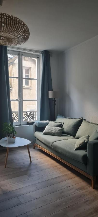 Studio 4 Personnes Aux Pieds Du Chateau De Blois Avec Experience De Dormir Sous Les Aurores Boreales Luaran gambar